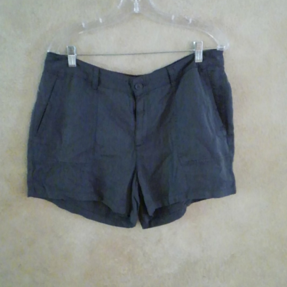 Casual shorts. New, never worn